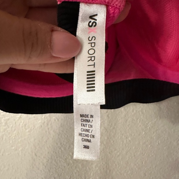 EUC Victoria’s Secret sport bra - Picture 3 of 4